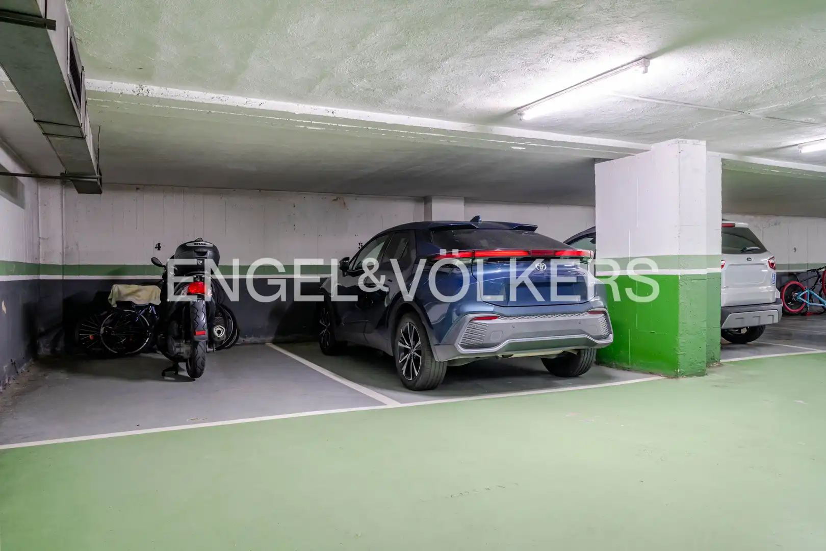Aparcament de Residencial en venda en Gros
