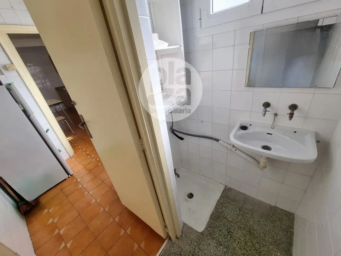 Badezimmer von Wohnung zum Verkauf in Burgos mit Heizung, Terrasse und Abstellraum