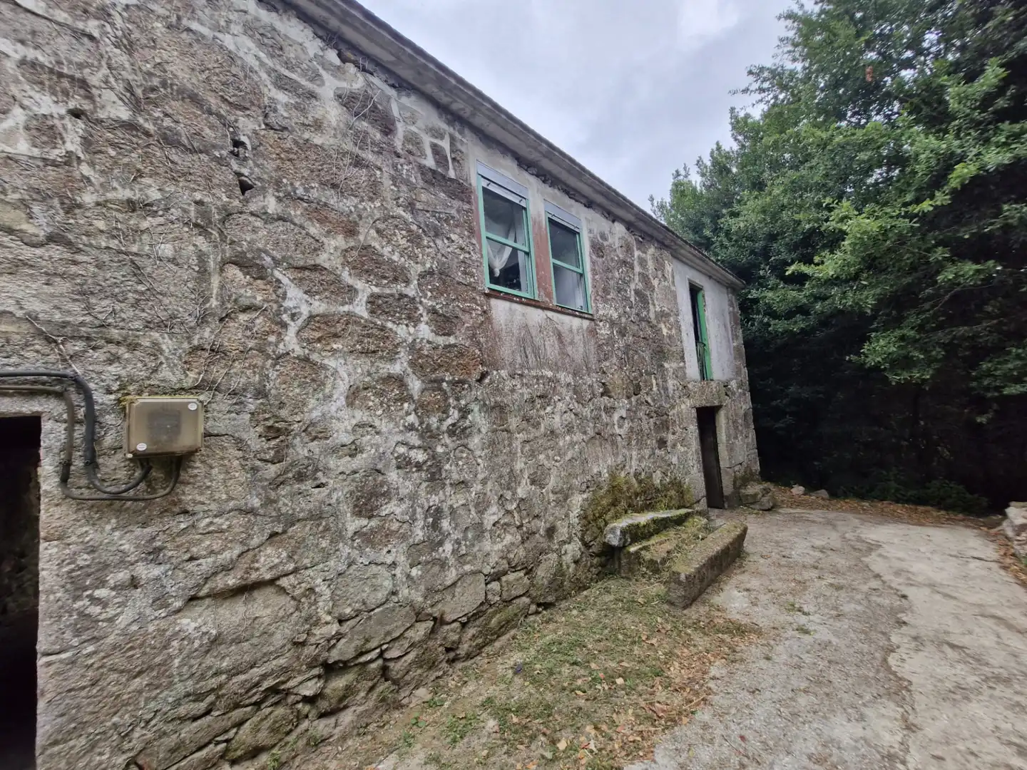 Vista exterior de Casa o xalet en venda en Gomesende amb Jardí privat, Terrassa i Balcó