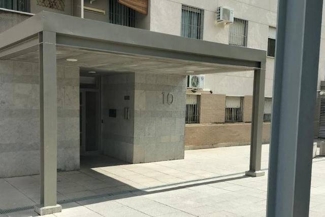 Piso en Venta en Calle Tren Changay, 1 en San Jerónimo - La Bachillera