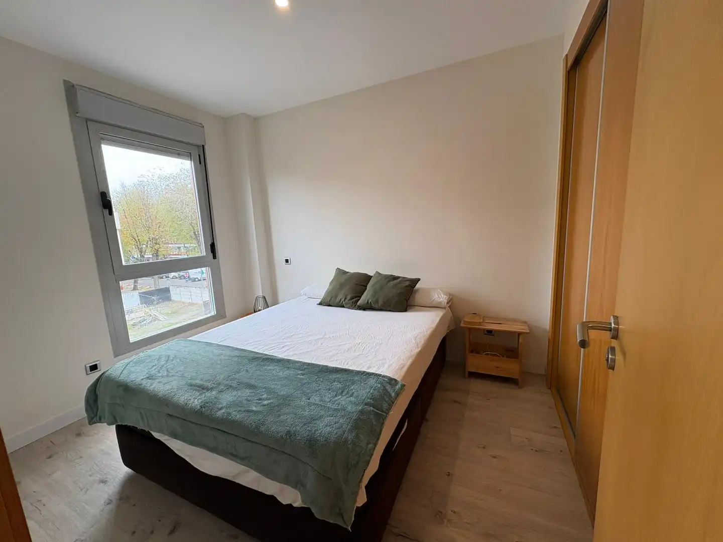 Flat for rent in Calle Condes de Pinto, Parque Europa - Los Pitufos
