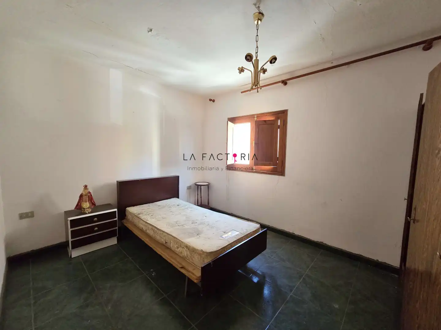 Bedroom of Buildings for sale in Granadilla de Abona