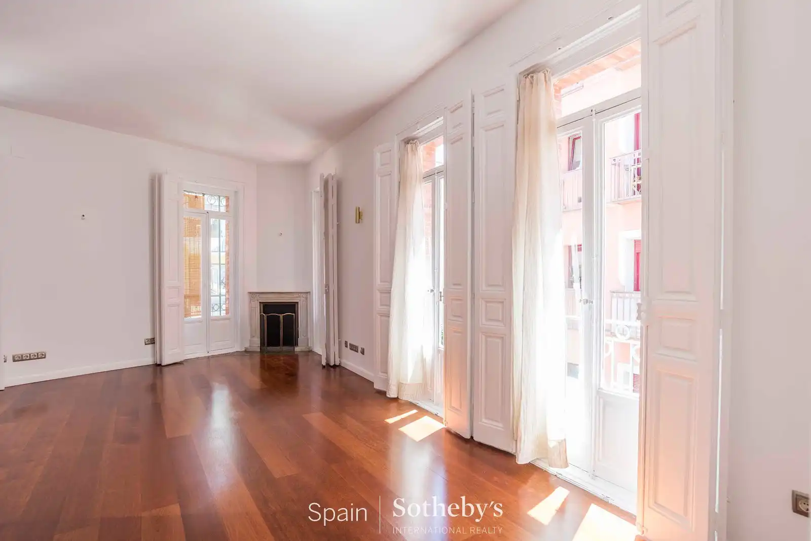Sala d'estar de Apartament de lloguer en Madrid amb Aire condicionat i Calefacció