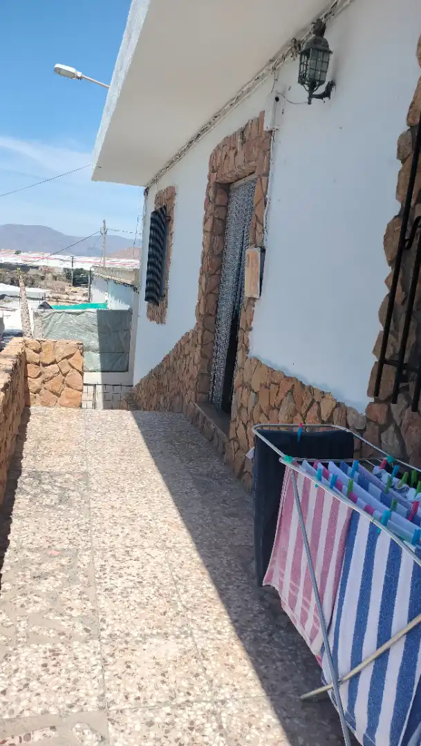 Vista exterior de Casa adosada en venta en El Ejido con Aire acondicionado, Amueblado y Horno