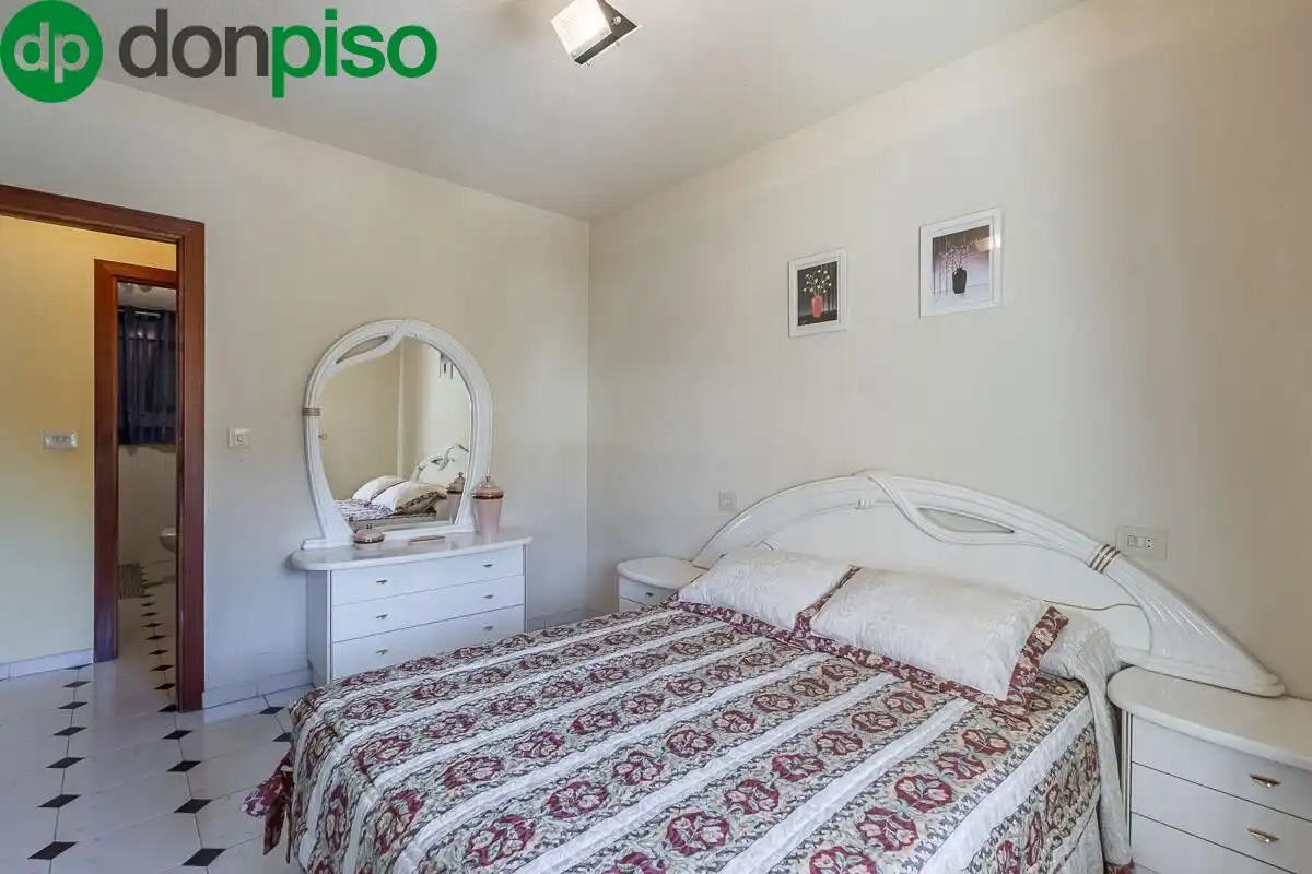 Piso en venta en Calle de Velimar, 21, Velilla - Velilla Taramay