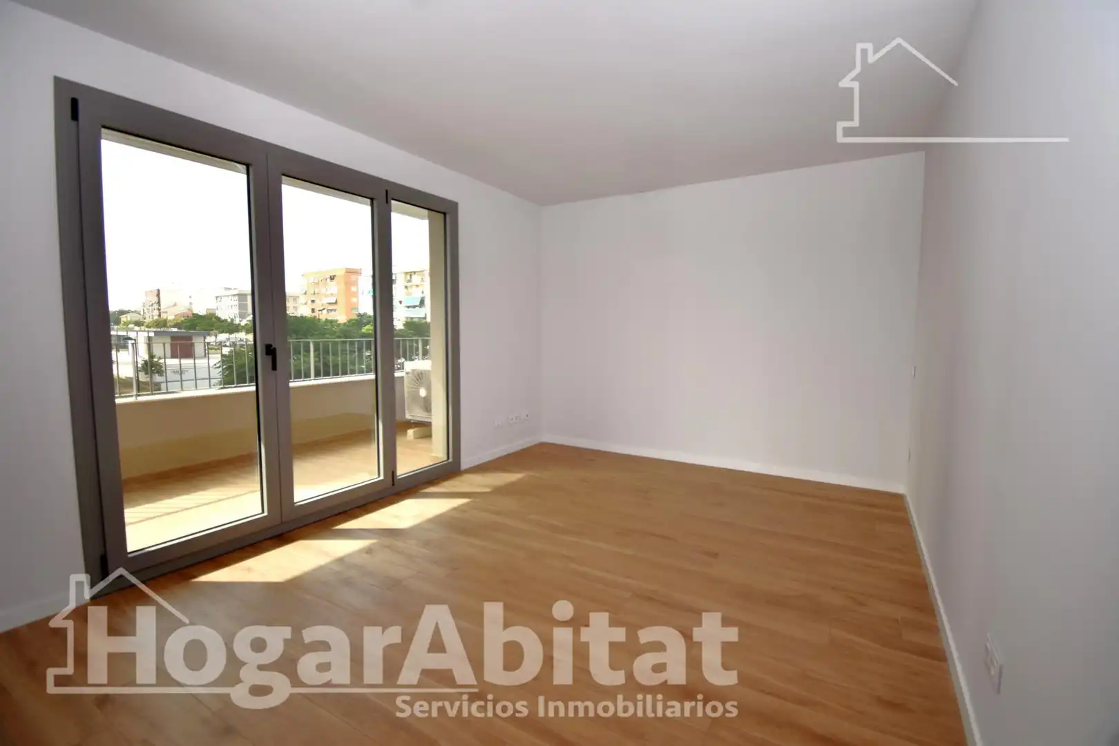 Dormitori de Pis en venda en Quart de Poblet amb Aire condicionat, Calefacció i Terrassa