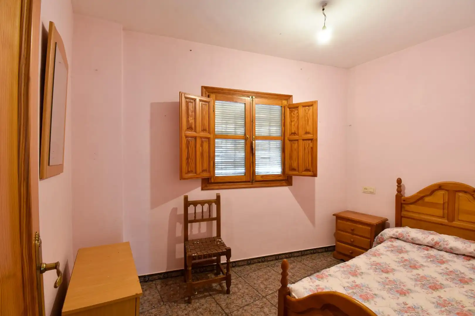 Dormitori de Casa o xalet en venda en Capileira