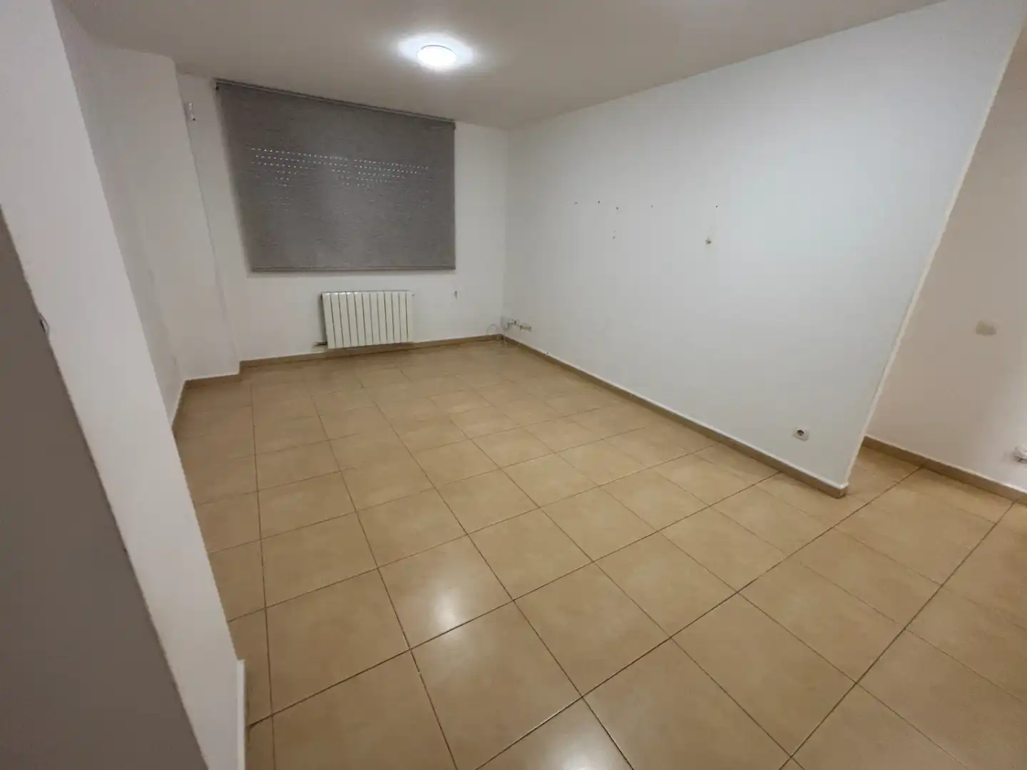 Piso en venta en Rosselló con Calefacción, Terraza y Horno