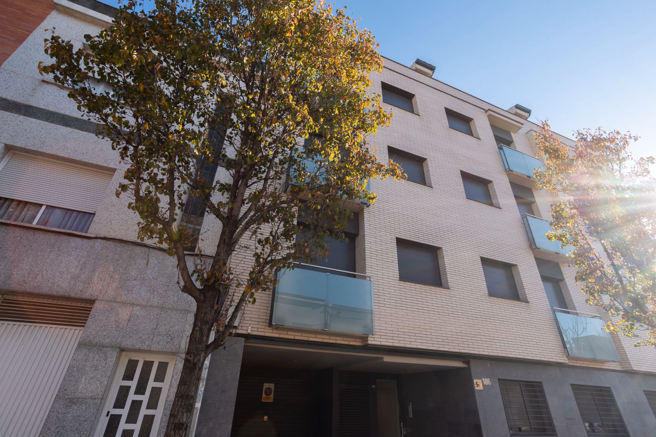 Vista exterior de Pis en venda en Terrassa