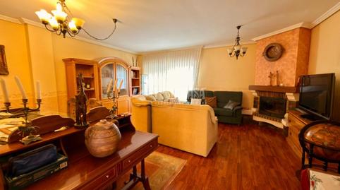 Foto 4 de Casa adosada en venda a Galápagos, Guadalajara