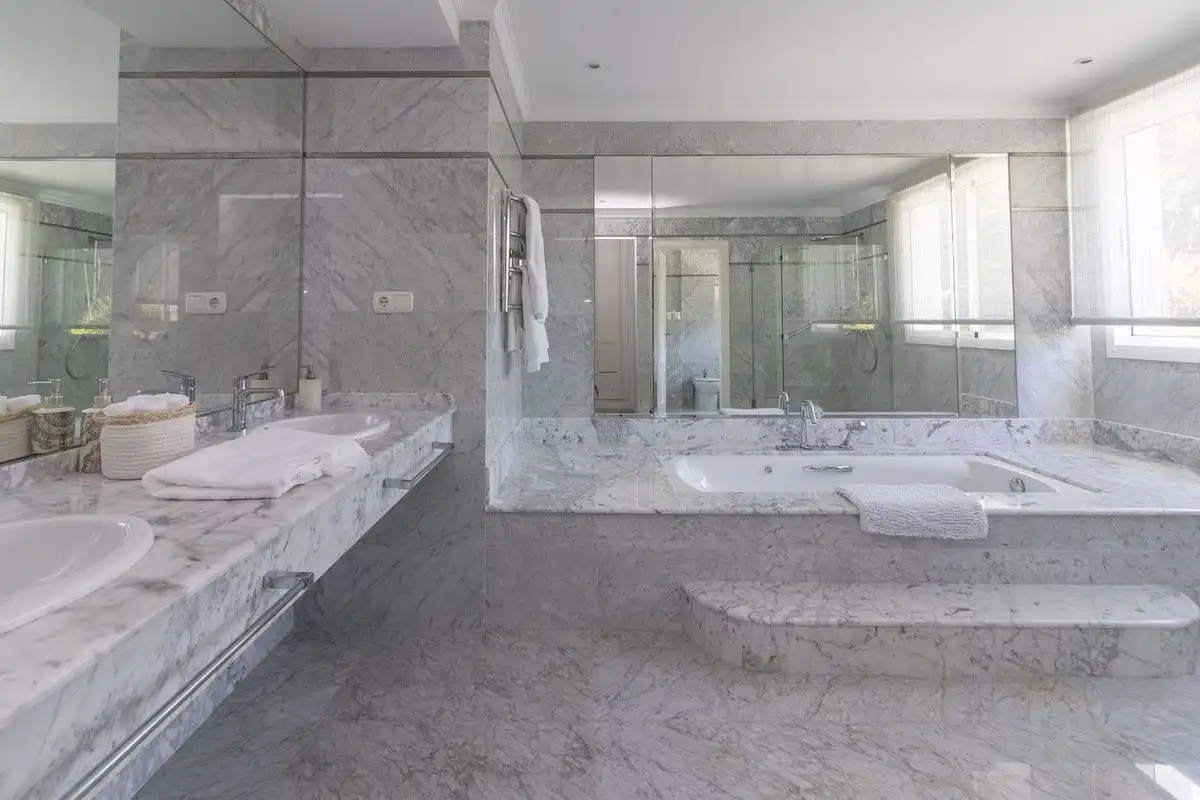 Bany de Casa o xalet en venda en Mijas amb Terrassa i Piscina comunitària
