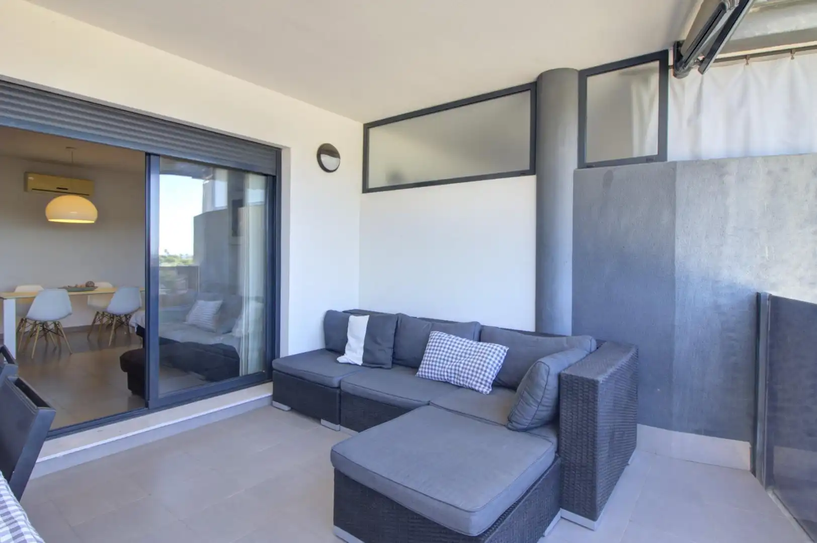 Terrasse von Wohnungen zur Miete in Almenara mit Klimaanlage, Privatgarten und Terrasse
