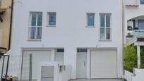 Exterior view of House or chalet for sale in Empuriabrava  with Terrace and Balcony