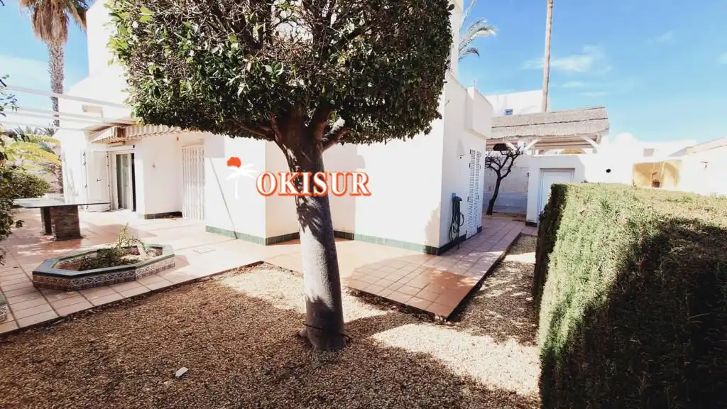 Houses for sale in El Palmeral