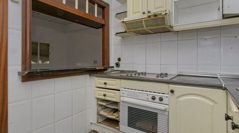 Foto 5 de Piso en venta en C/ Jaume Pinent, Les Roquetes, Barcelona Capital