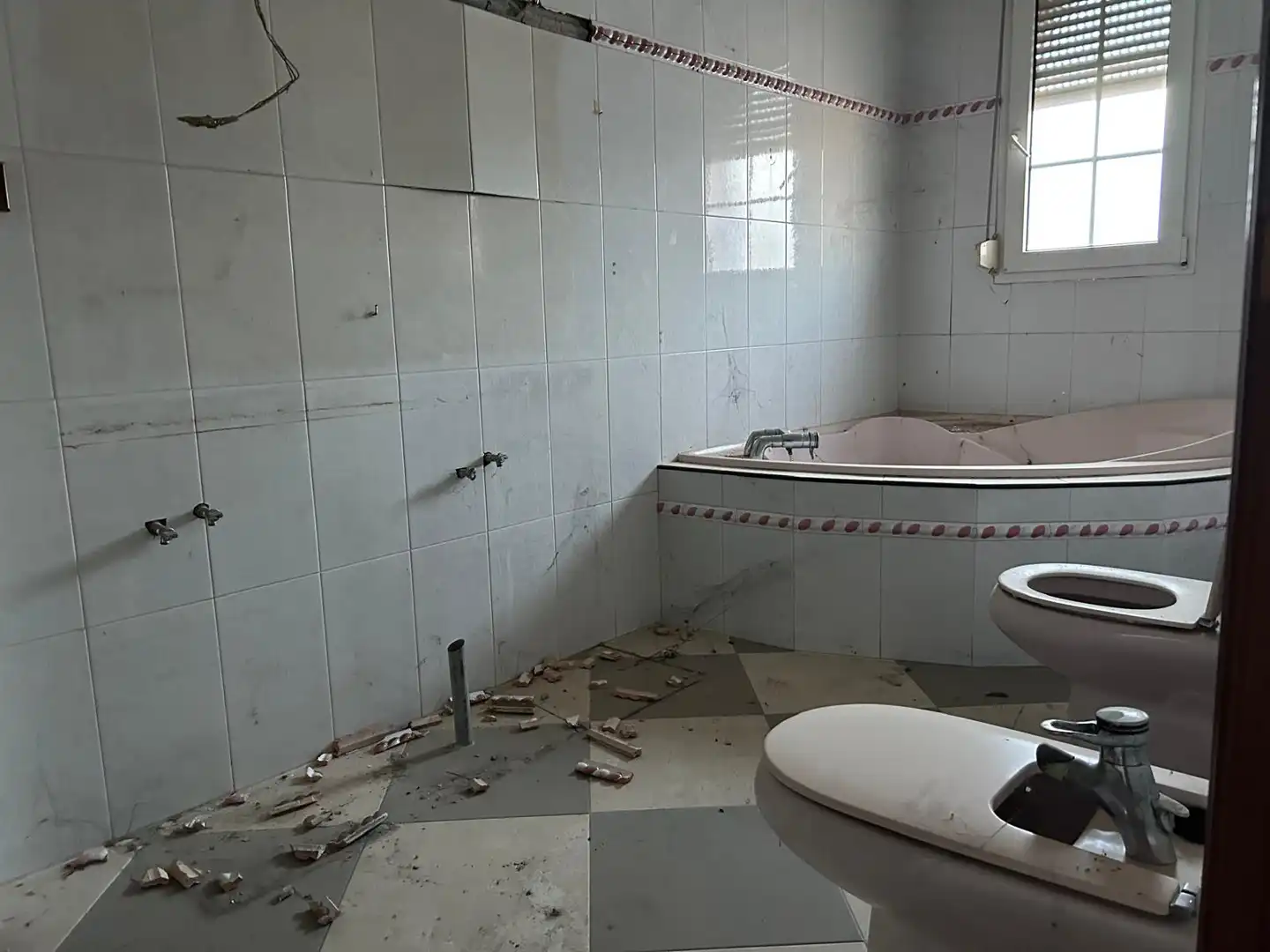 Bathroom of Flat for sale in Begíjar