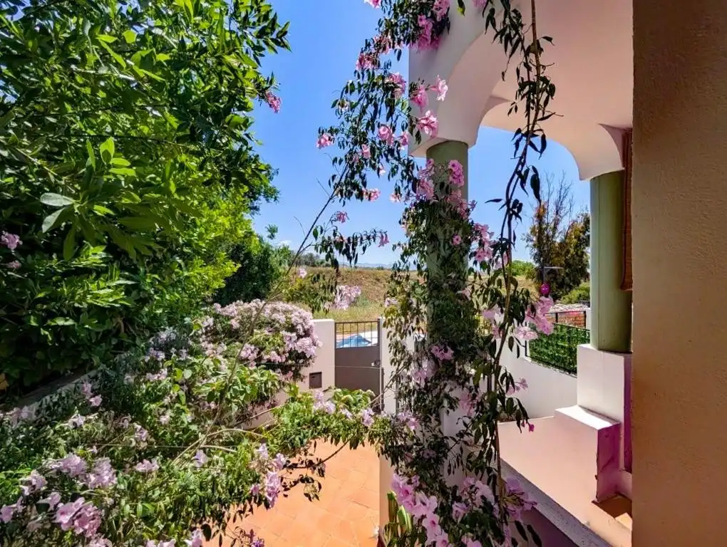 Terrassa de Casa o xalet en venda en Jun amb Calefacció i Terrassa