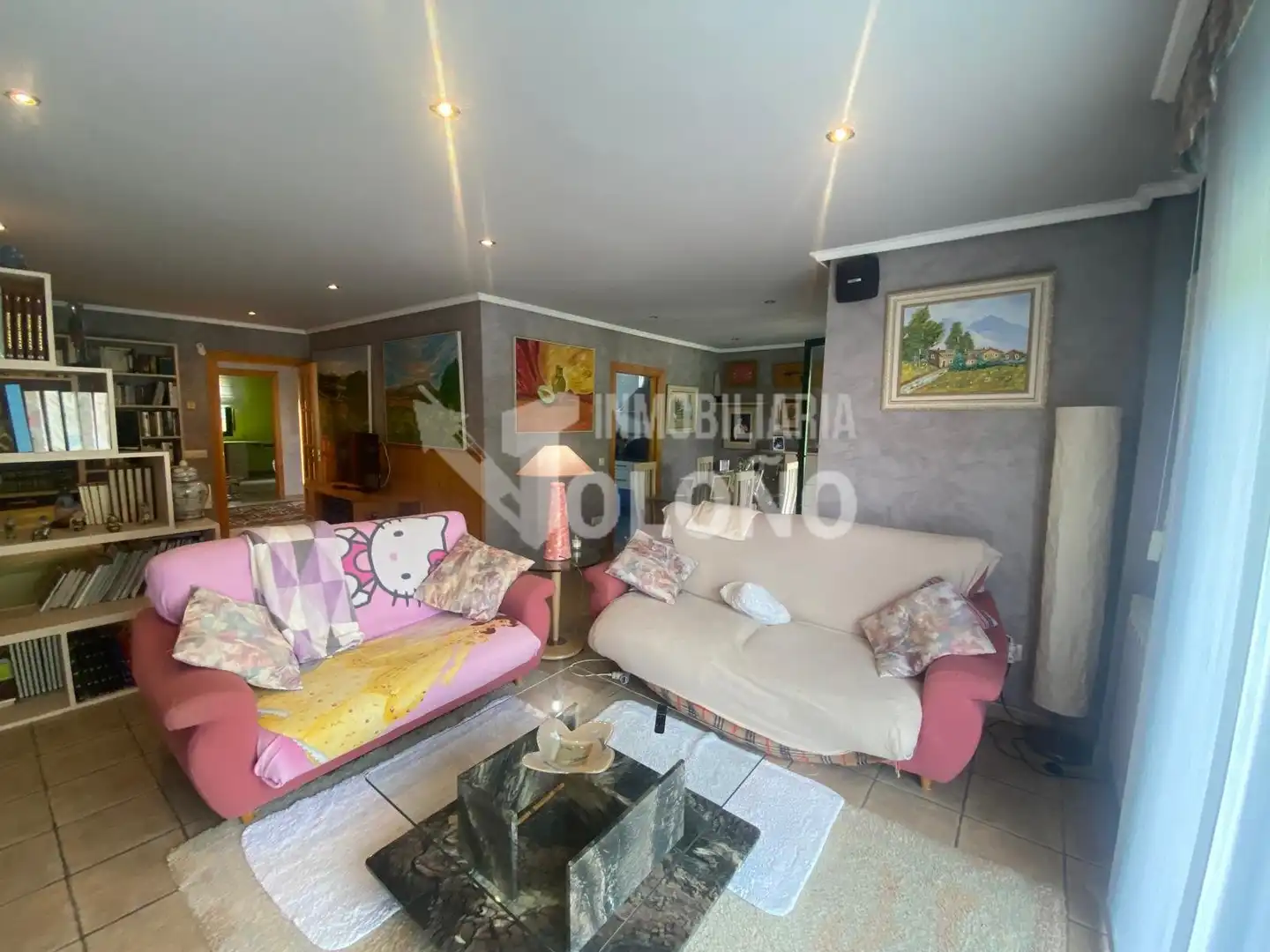Sala d'estar de Casa o xalet en venda en Ollauri amb Calefacció, Jardí privat i Terrassa