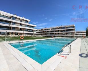 Piscina de Pis de lloguer en La Moraleja amb Aire condicionat, Calefacció i Terrassa