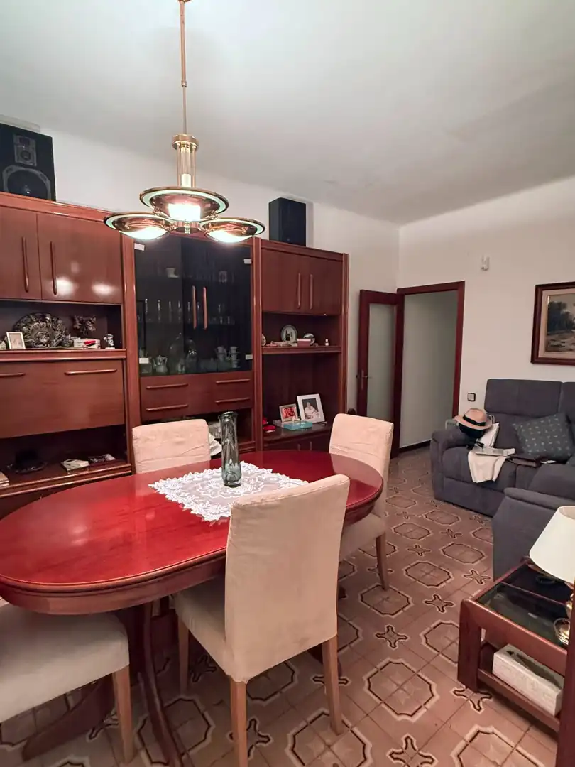 Comedor de Piso en venta en Barcelona con Aire acondicionado, Amueblado y Horno