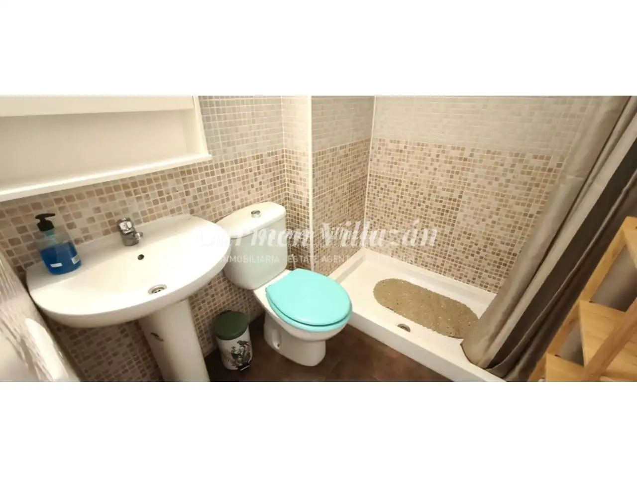 Badezimmer von Maisonette zum Verkauf in Antigua mit Möbliert, Balkon und Gemeinschaftspool