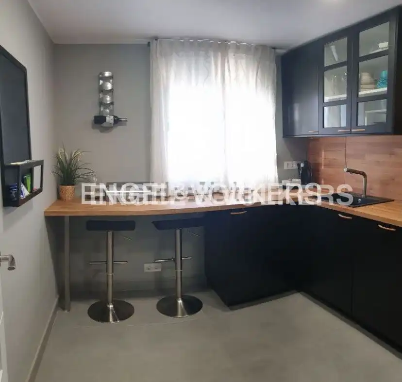 Kitchen of Flat for sale in Barcelona  with Air Conditioner, Heating and Balcony