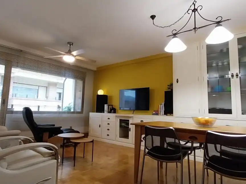 Sala d'estar de Pis en venda en Ayegui / Aiegi amb Aire condicionat, Calefacció i Parquet