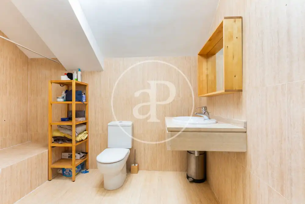 Baño de Ático en venta en Bétera con Aire acondicionado, Calefacción y Jardín privado