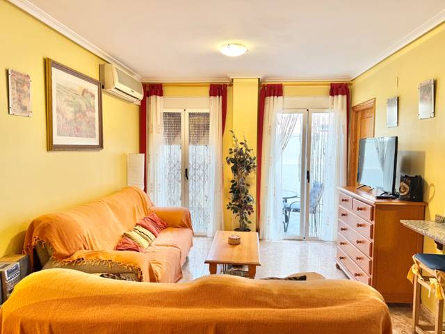 Apartamento en Alquiler en Carrer Miguel Hernández en Canet d'En Berenguer