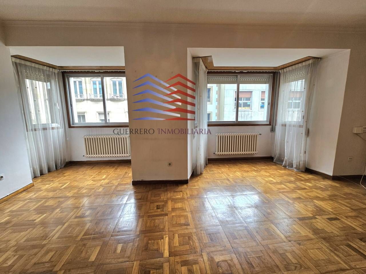 Piso en venta en Cardenal Quevedo, Centro, Ourense Capital