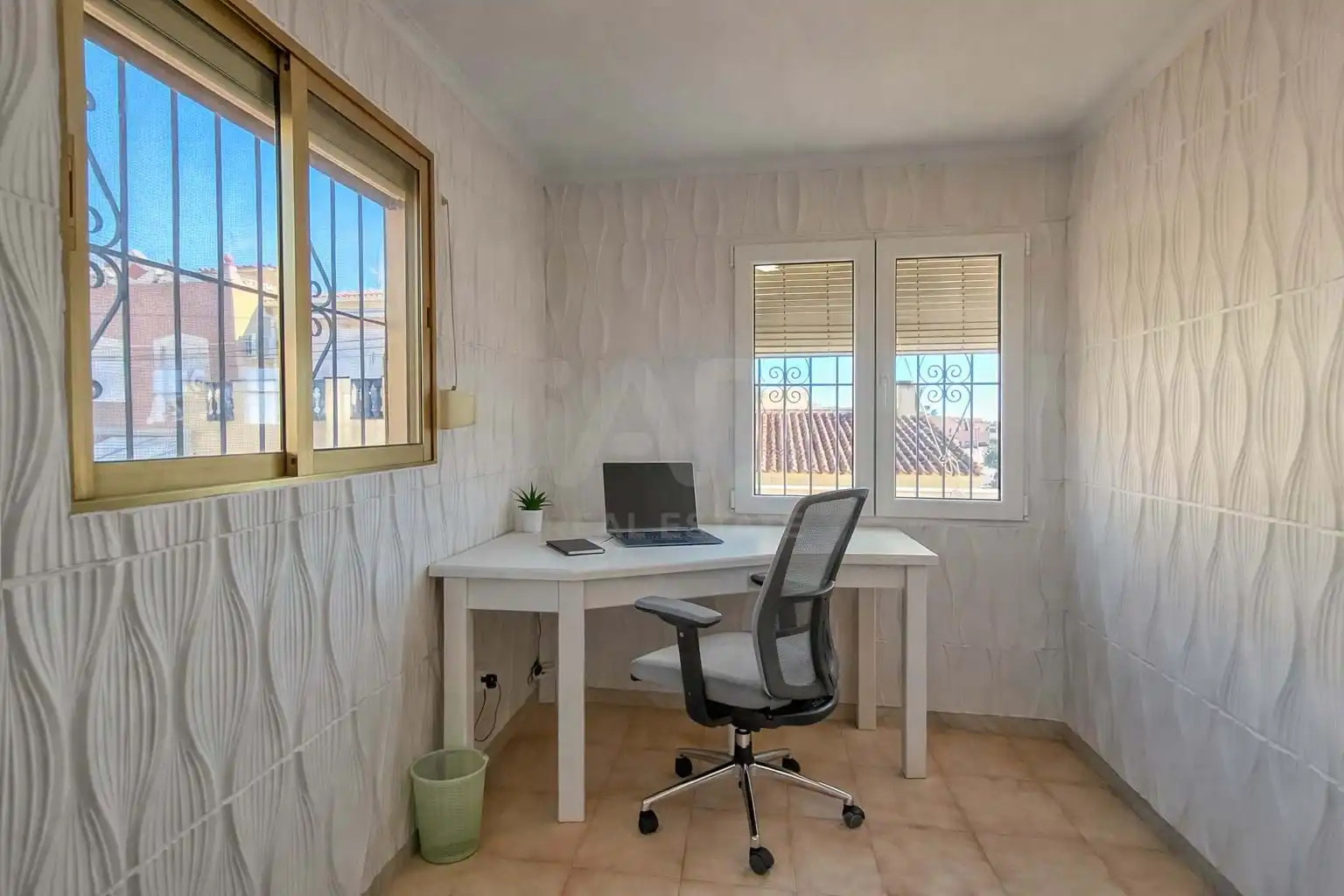 Habitación de Casa adosada en venta en San Fulgencio con Aire acondicionado, Calefacción y Terraza