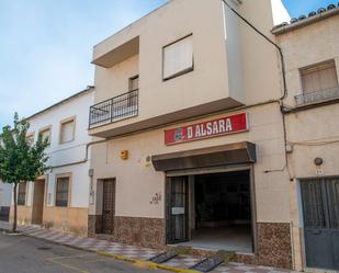 Vista exterior de Local en venda en Torreblascopedro