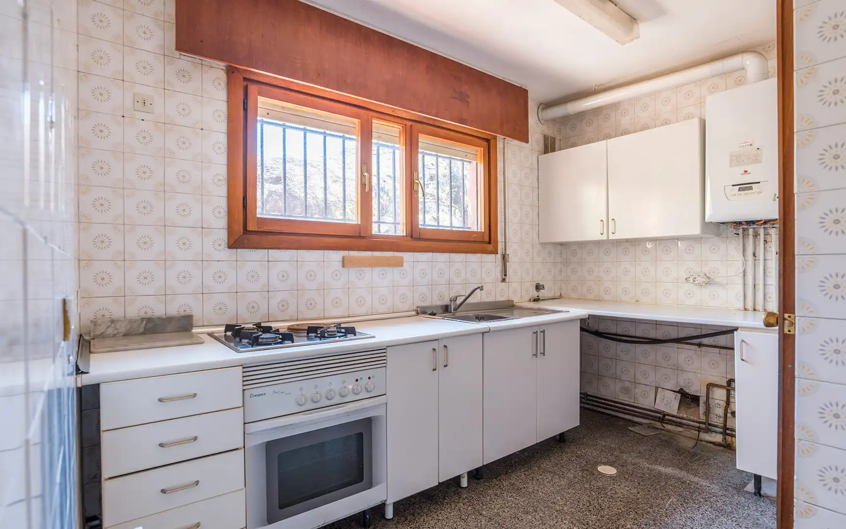 Cuina de Pis en venda en Hoyo de Manzanares amb Calefacció, Jardí privat i Terrassa