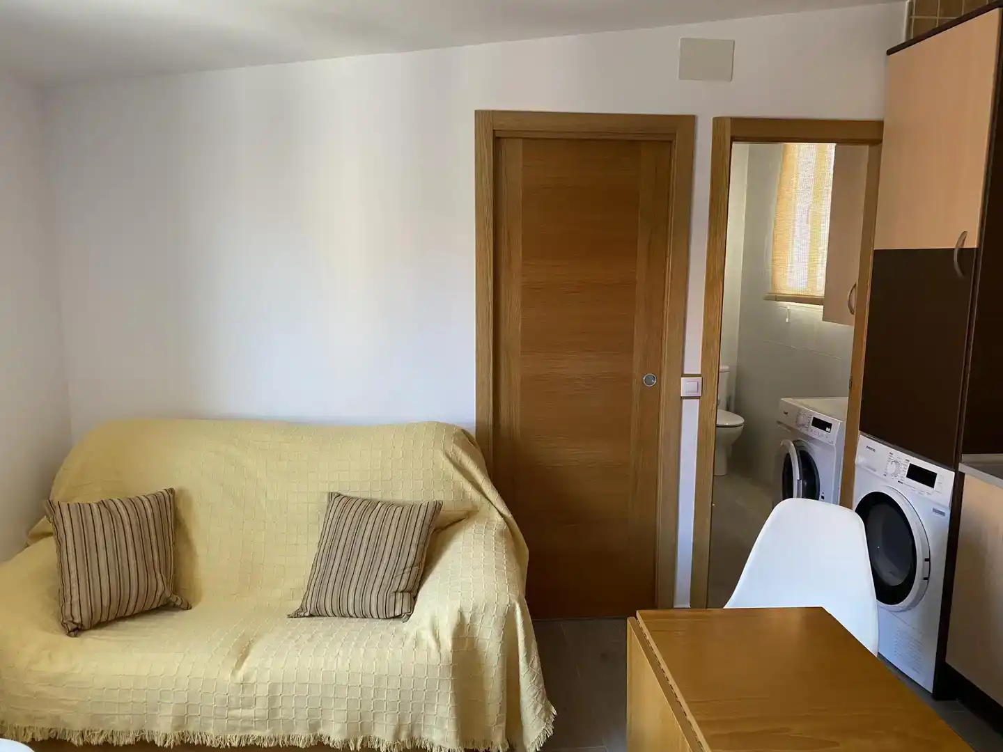 Schlafzimmer von Wohnung zur Miete in La Solana   mit Klimaanlage