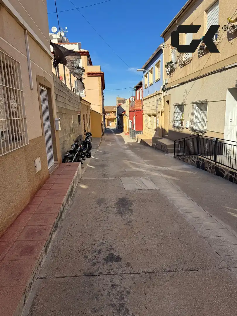Vista exterior de Casa adosada en venta en Murcia