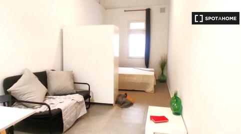 Photo 2 of Study to share in Barrio de Benicalap, Valencia