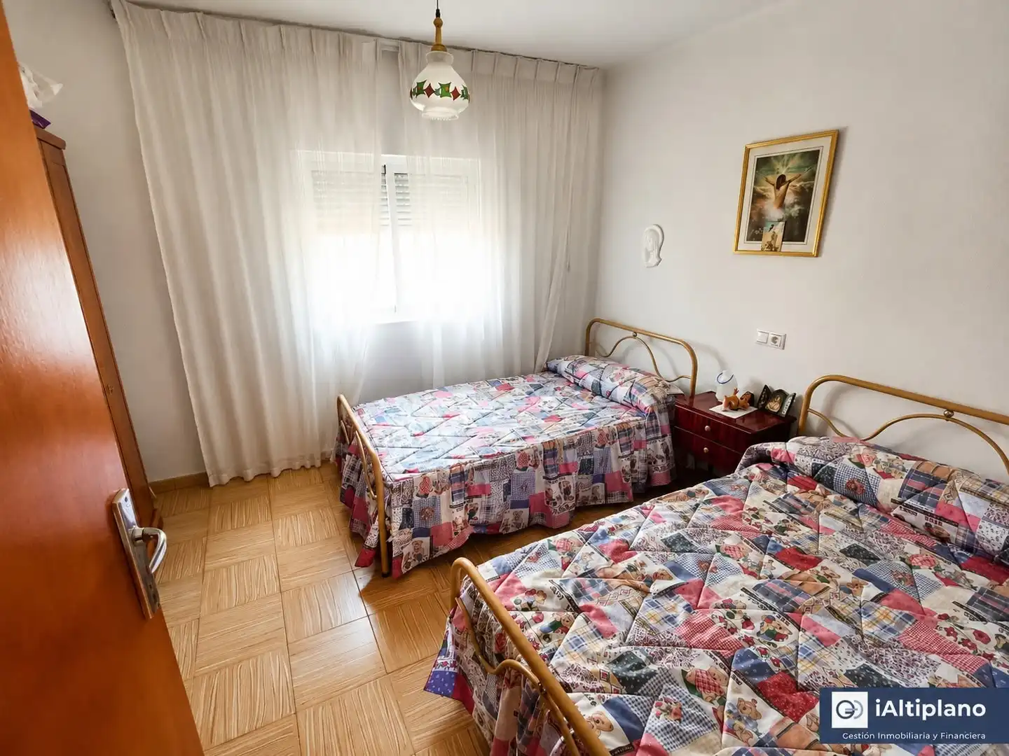 Habitación de Casa o chalet en venta en Baza con Terraza y Amueblado