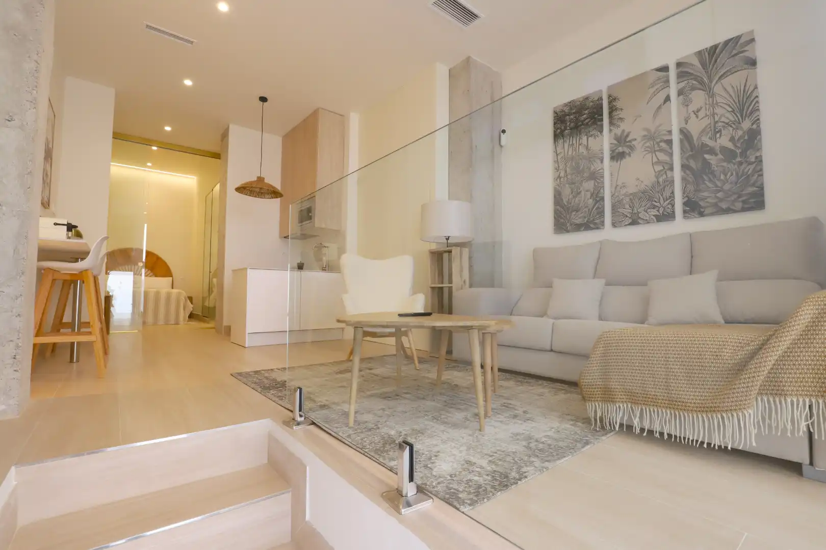 Wohnzimmer von Gebäude zum Verkauf in Madrid mit Alarm