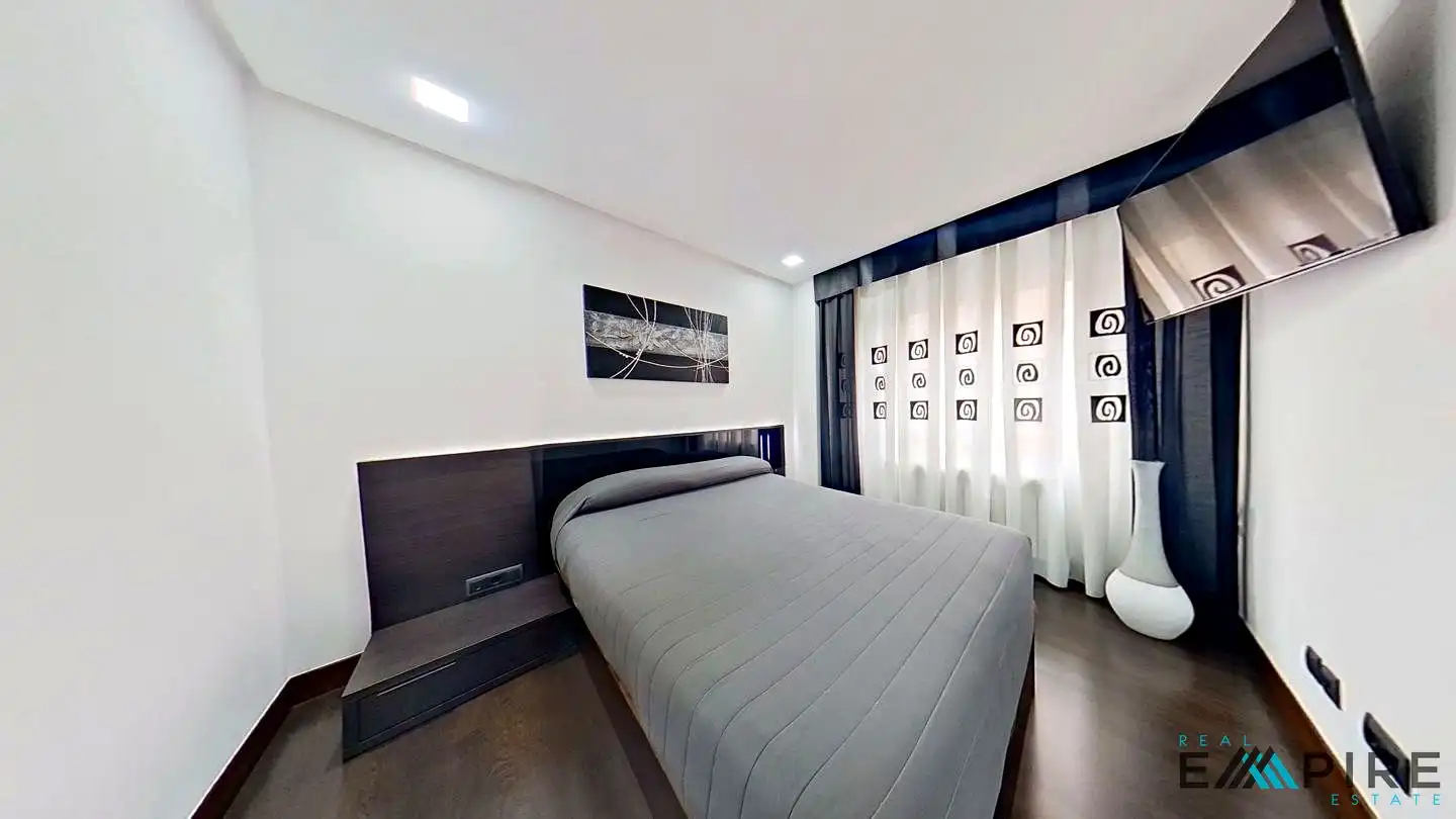 Piso en venta en Cristina Sánchez, Centro
