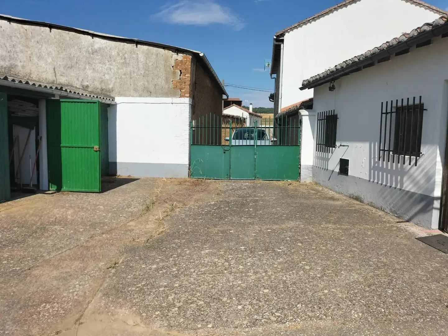 Parking de Casa o chalet en venta en La Puebla de Valdavia  con Jardín privado y Trastero