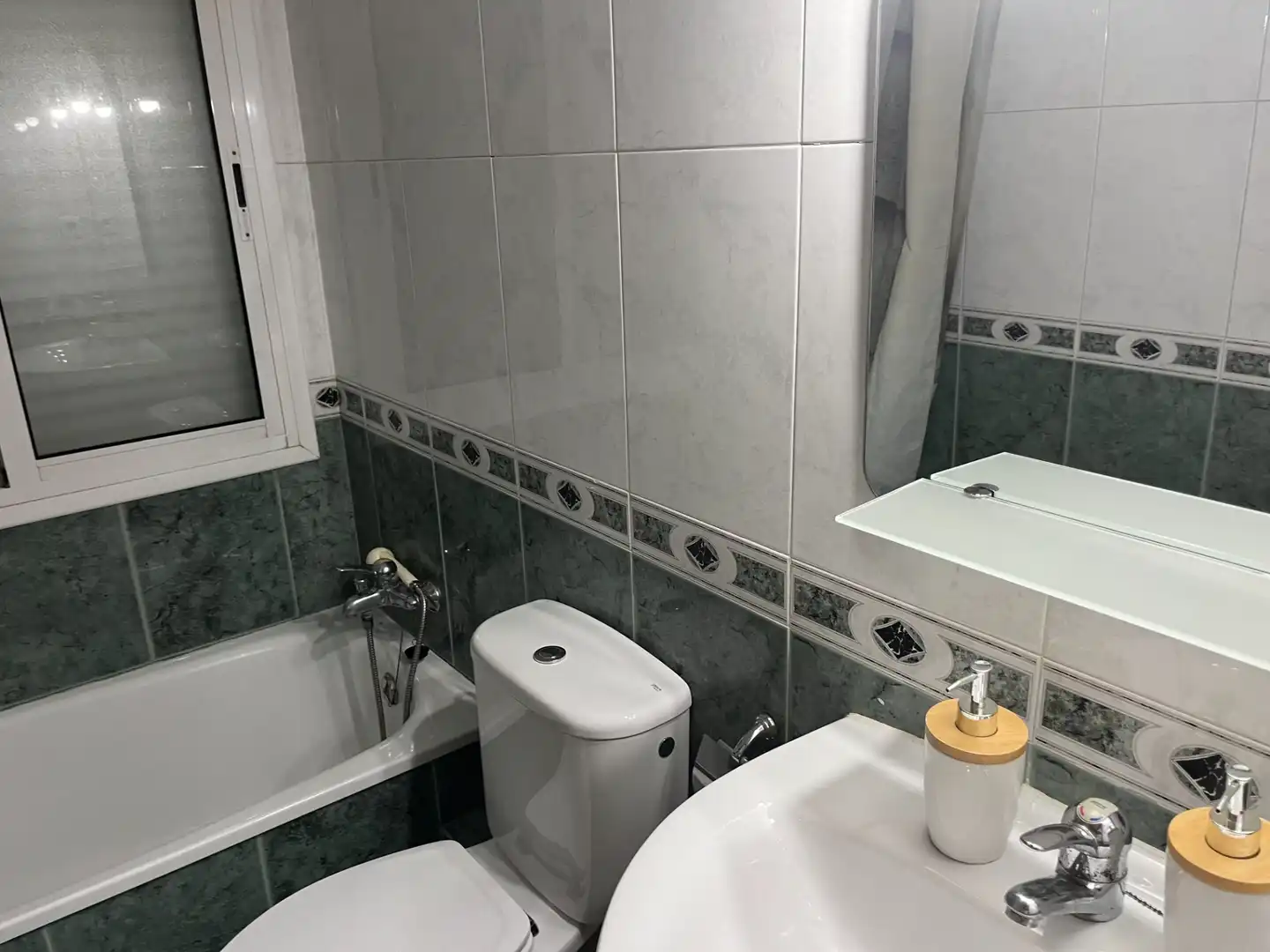 Casa aparellada amb jardí en venda a Carrer de la Garsa 4B, imagen 21