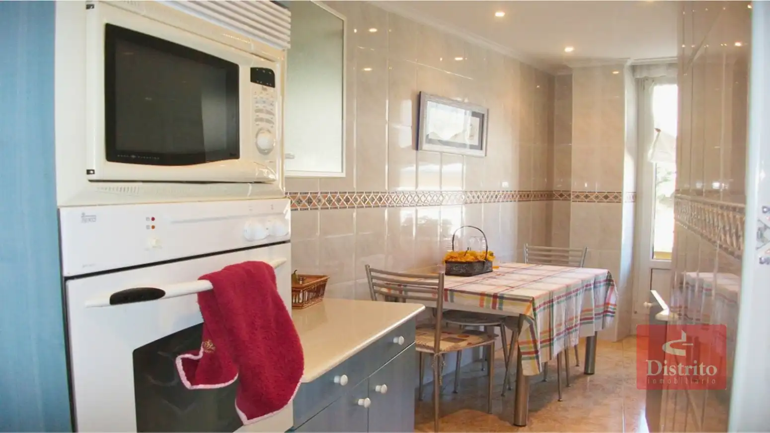 Cocina de Piso de alquiler en Santander con Calefacción y Amueblado