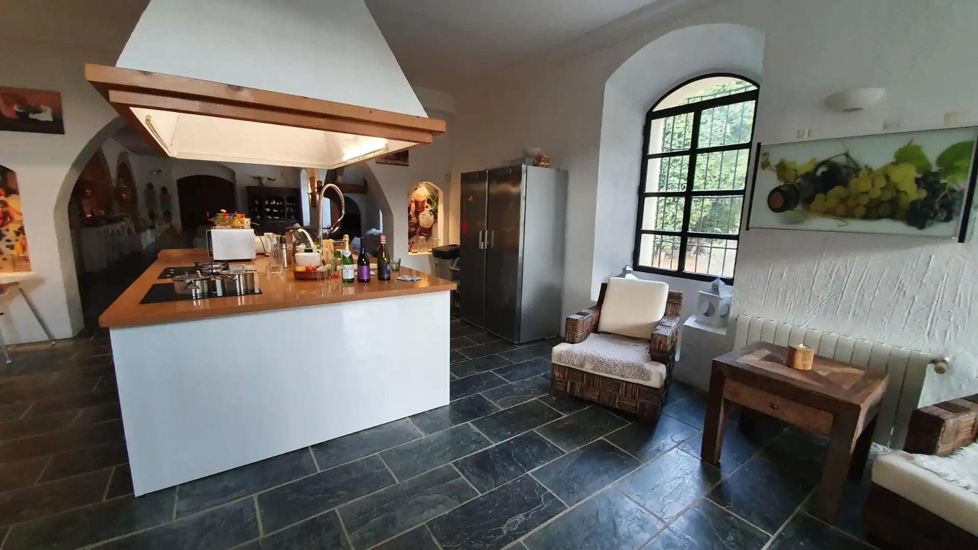 Cocina de Finca rústica en venta en Setenil de las Bodegas