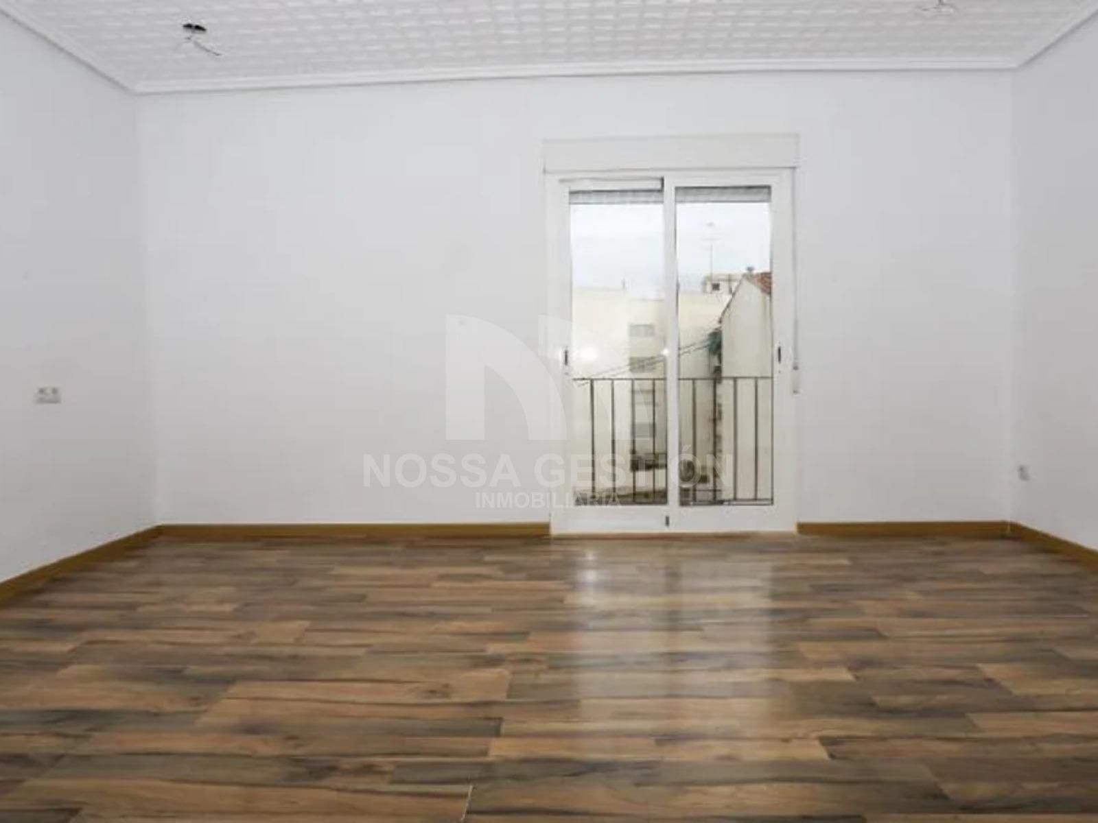 Bedroom of Flat for sale in  Valencia Capital  with Balcony