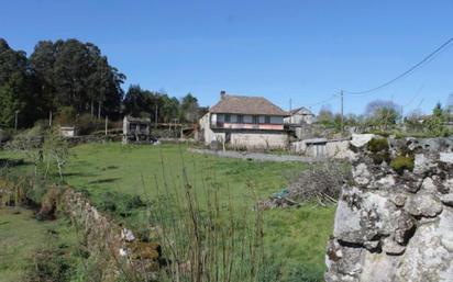 Casa o xalet en venda en Fornelos de Montes amb Jardí privat