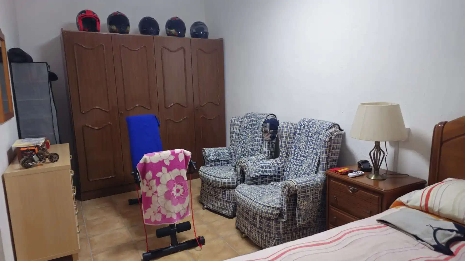 Living room of Apartments for rent in Íllar  with Air Conditioner, Furnished and Oven