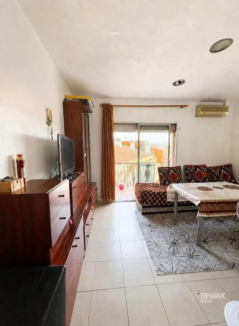 Sala d'estar de Apartament en venda en Girona amb Aire condicionat, Calefacció i Terrassa