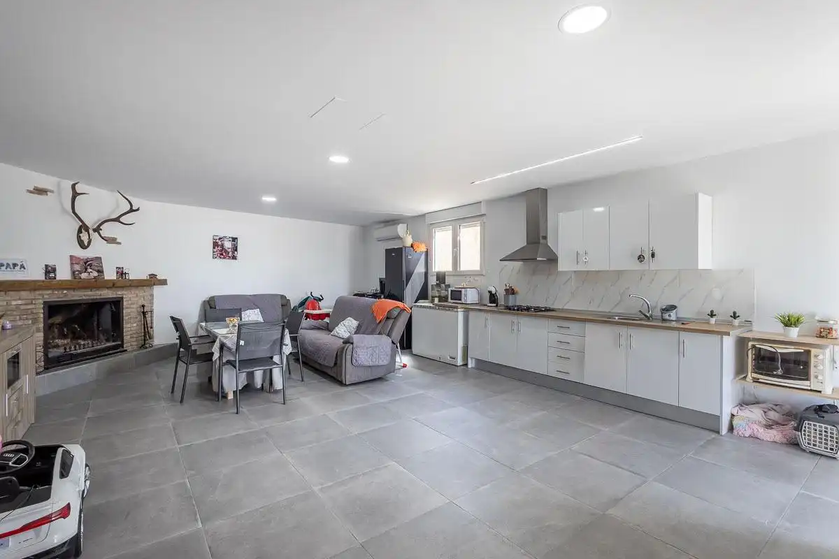 Haus mit Garten zum Verkauf in Barrio de la Vega, imagen 7