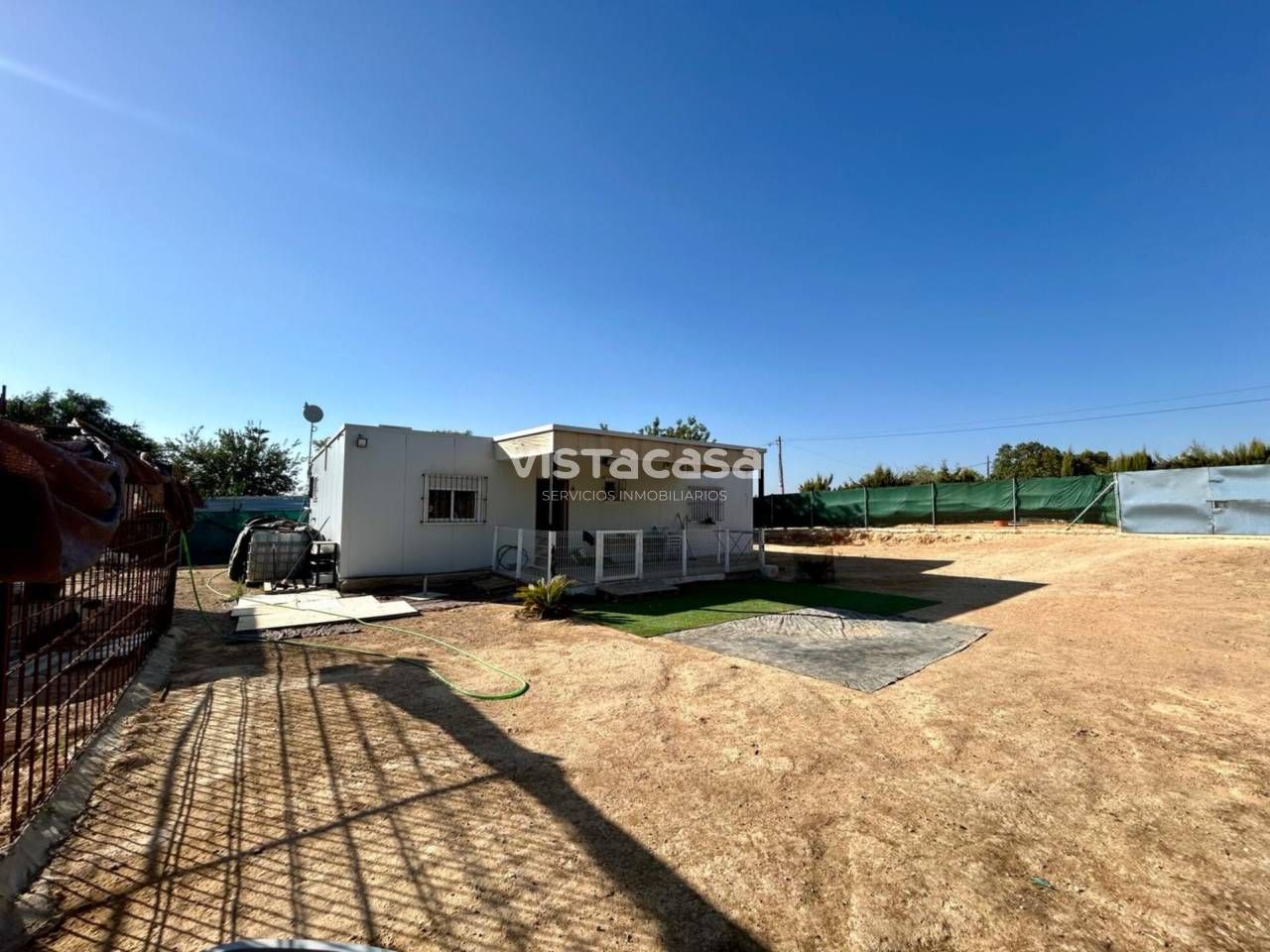 Residential to rent in Carmona