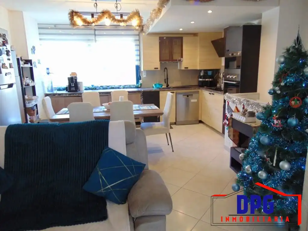 Cocina de Piso en venta en Garrucha con Aire acondicionado, Trastero y Piscina comunitaria